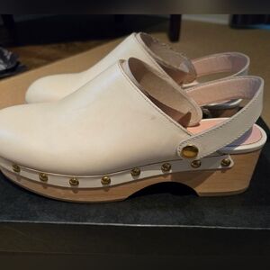 J Crew Clogs Sz 6